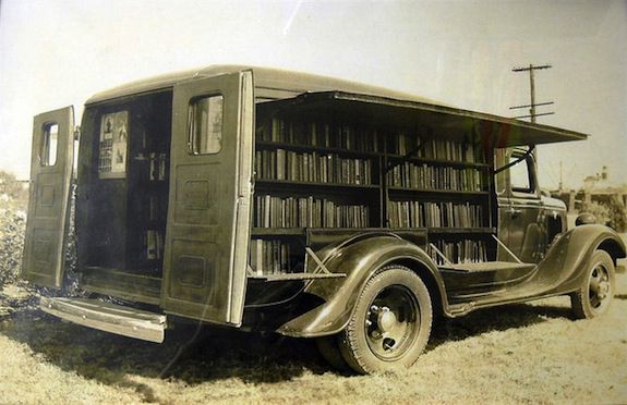 Image for event: Mobile Libraries